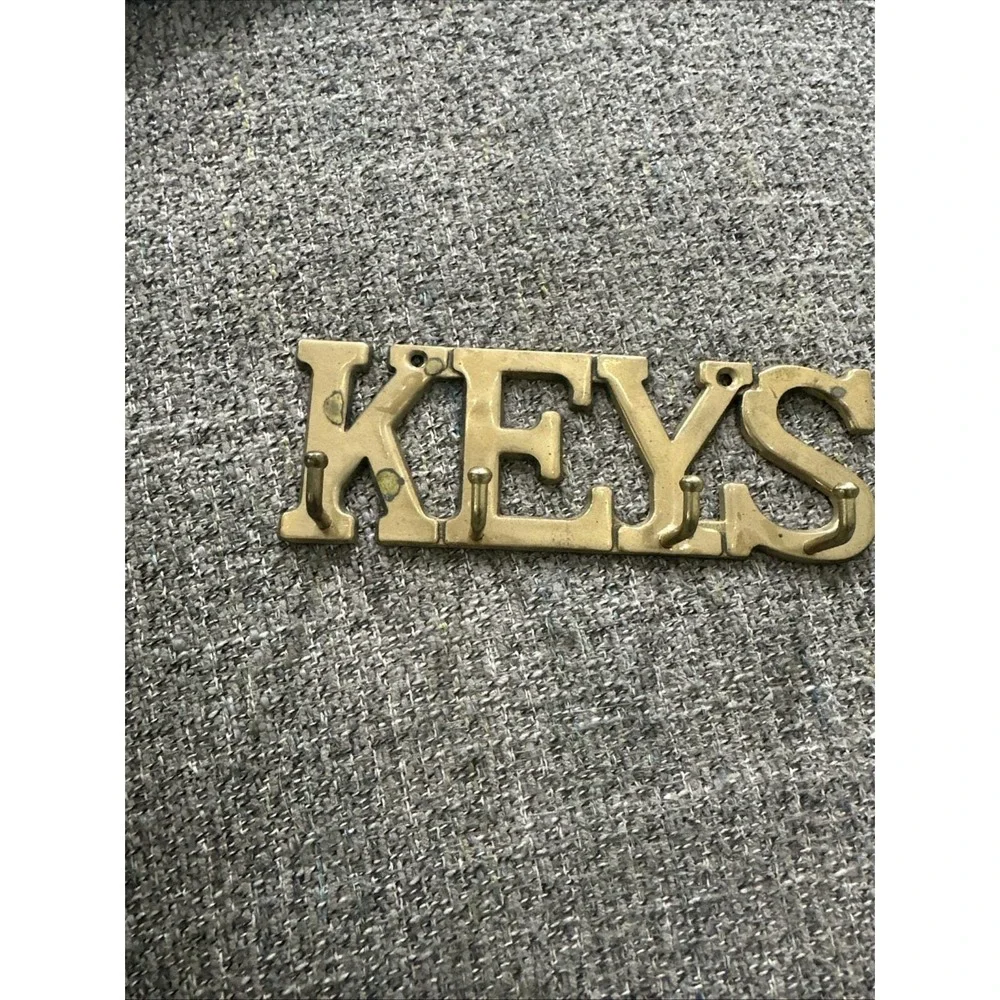Vintage Solid Brass Metal KEYS Wall Mounted Key Rack Hanger Holder Organizer